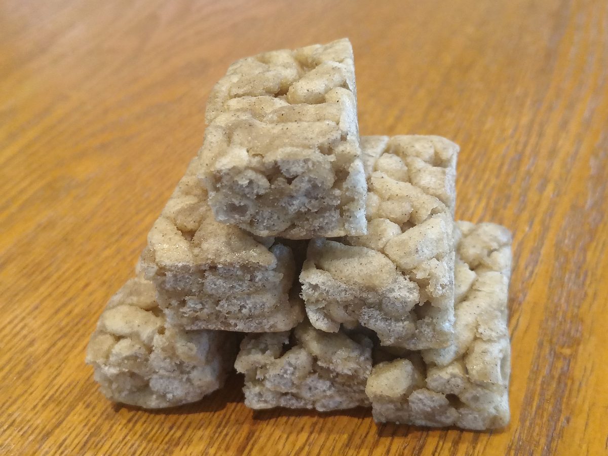 Sachima — puffed rice caramel candy bars