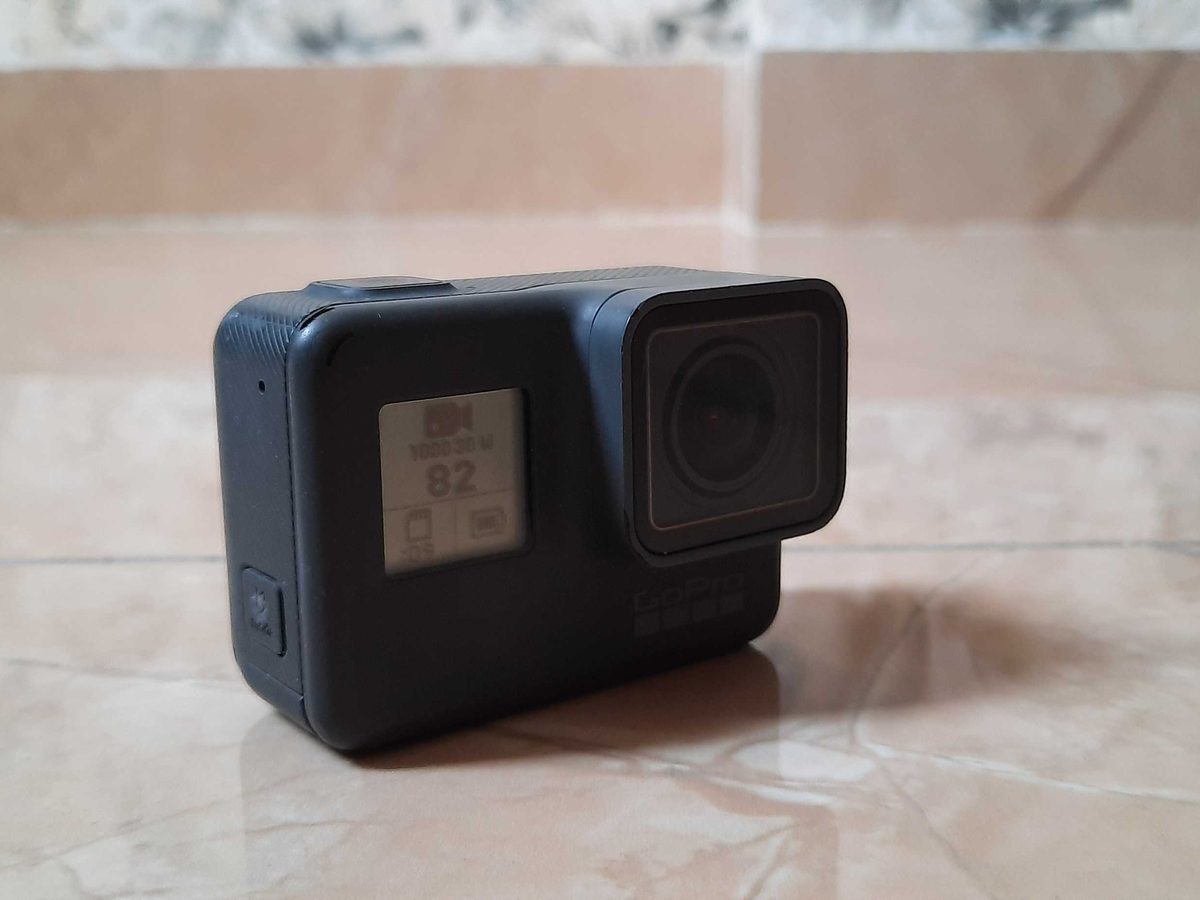 Action camera for sports and travel filming